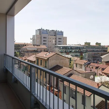Housing32 * Milan
