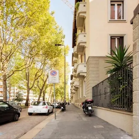 Lovely 2 Bed Apart *