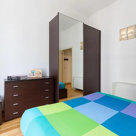 Con Balcone- Bullona District Apartament