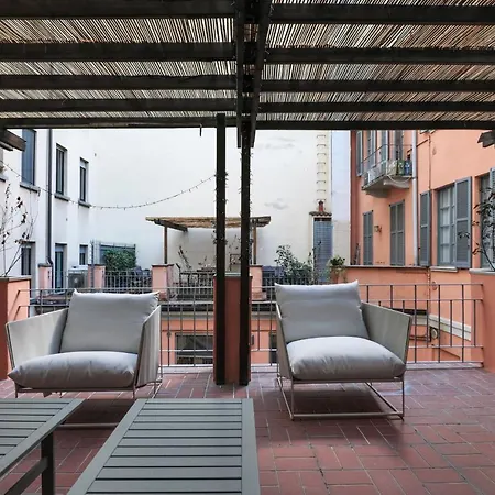 Elegant Terrace Milánó