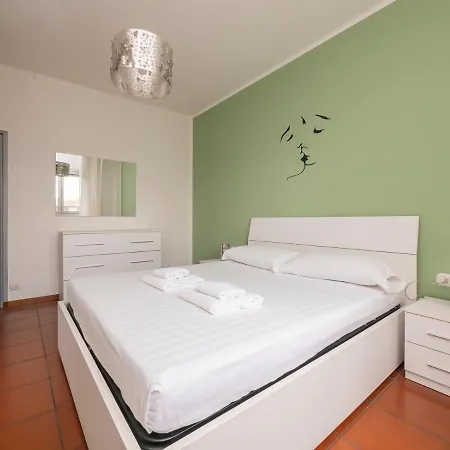 Apartment I Host - Appennini 53 Milan