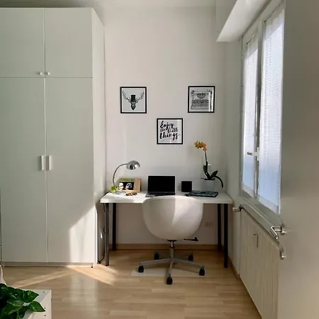 Cozy Tortona Navigli Apartment
