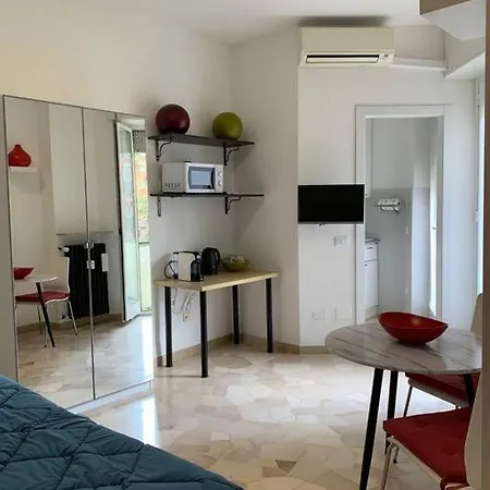 Apartment Casa Dei Fiordalisi Milan