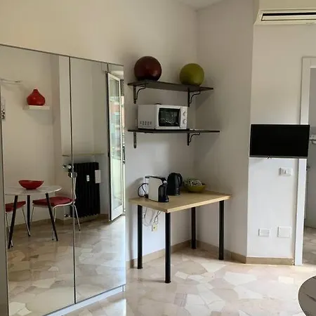 Casa Dei Fiordalisi Apartment *