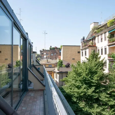 The Rent - Attic With Terrace In Downtown Apartment *