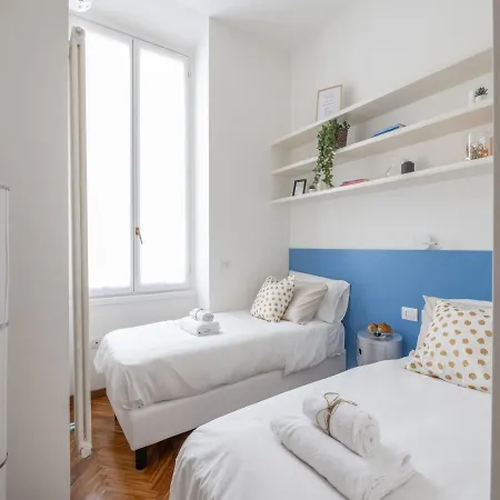 The Rent - Gorgeous Two-bedroom In Porta Nuova District Apartment *