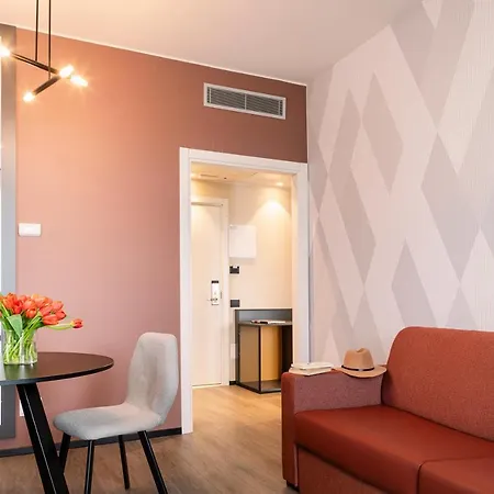 Hotel Quark 4*