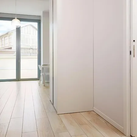 Cenisio Elyon Apartment Milan