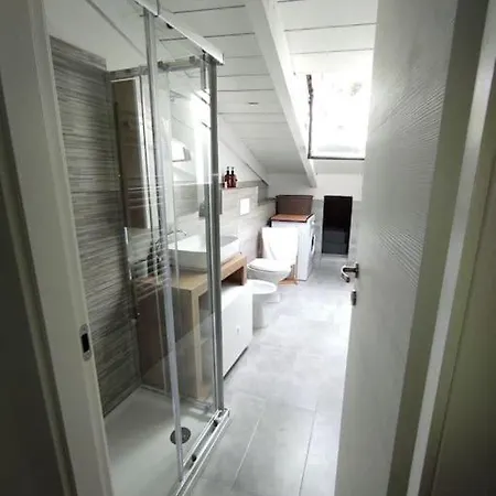 Free Parking Tiny House Wifi Netflix 15 Minuti Dal Duomo Апартаменты Милан