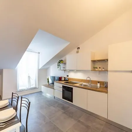 Apartman Khl - Sansiro, Milánó