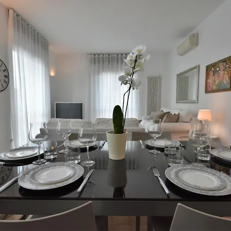 Corso Genova By Interhome Apartmán Milán