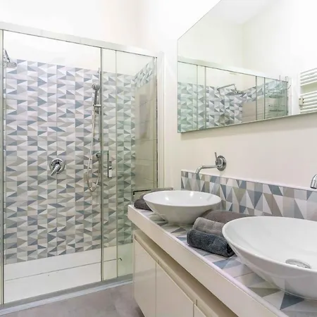 Mo30 Loreto- Duomo- Large Modern - * Μιλάνο