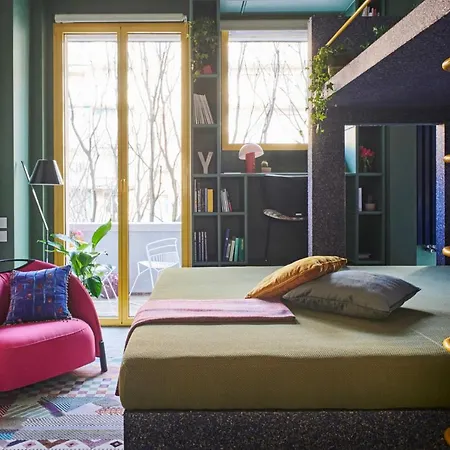 Easylife - Colorato Con Terrazzo Apartment