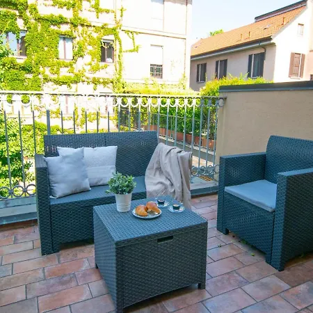 The Best Rent - Attic With Terrace In Downtown