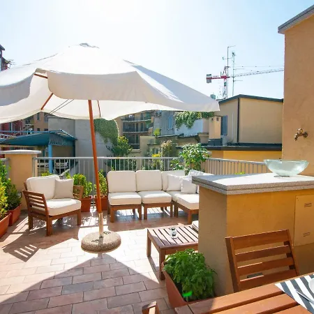 The Best Rent - Attic With Terrace In Downtown