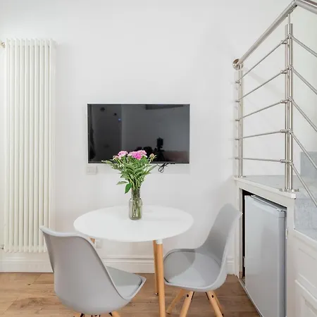 Relstay - Brera District Milano