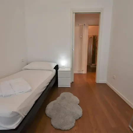 Corso Genova By Interhome Apartmán *