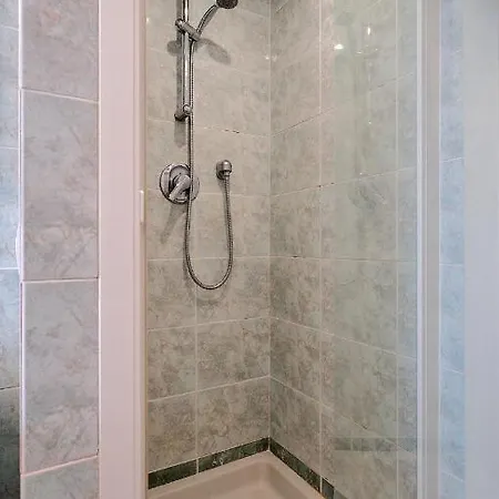 Mico Garden View Citylife Executive *