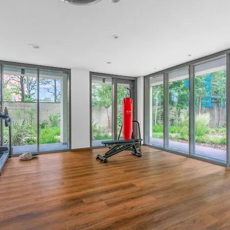 Modern With Terrace & Garage By Ndp Rent Apartment Mailand