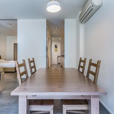 Апартаменты San Maurilio