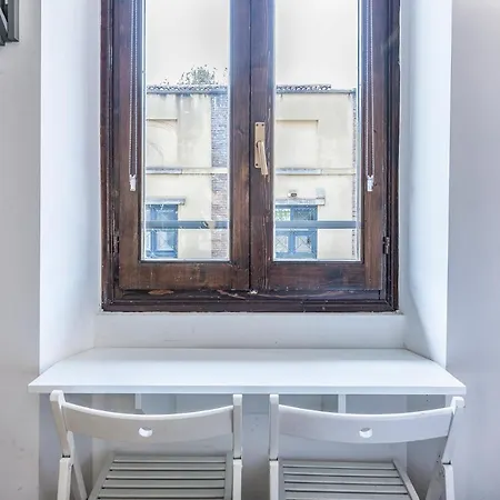Morimondo Daire Milano