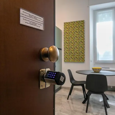 Luna Homes - Bilocale In Mac Mahon Apartmán *