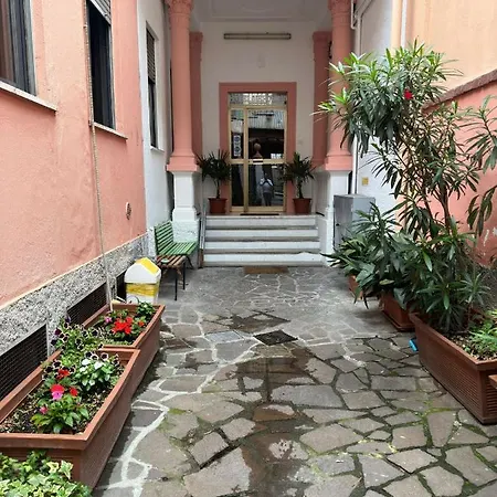 Mercurio Hotel 2*