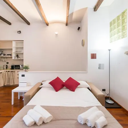 Appartamento Loft - Porta Venezia - M3 Repubblica *