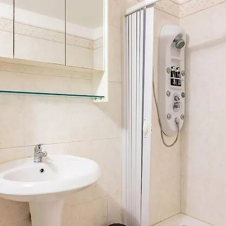 Guest Planet - Splendido Loft Dergano M3 דירה