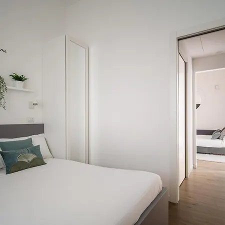 Accomodo Mib31 Bivano Centro Storico Apartman *