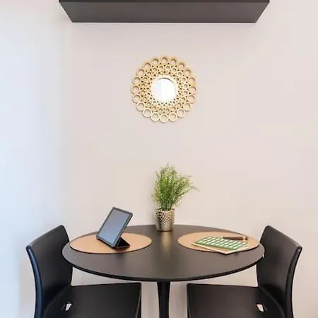 Col Di Lana Flexyrent Apartment Mailand