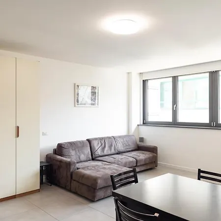 Apartment Nuovissimo Loft In Zona Navigli/romolo