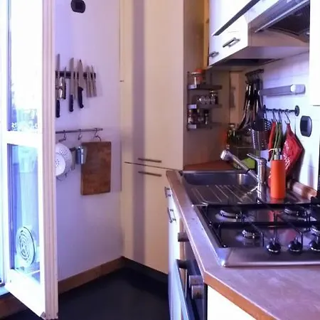 Apartment In Porta Romana Milan