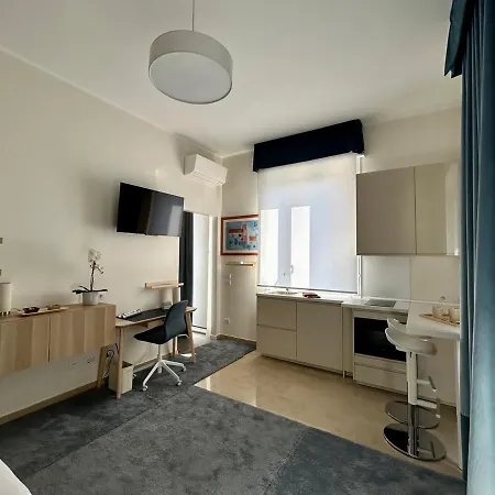 King's - Quiet And Refined In The Heart Of Mediolan