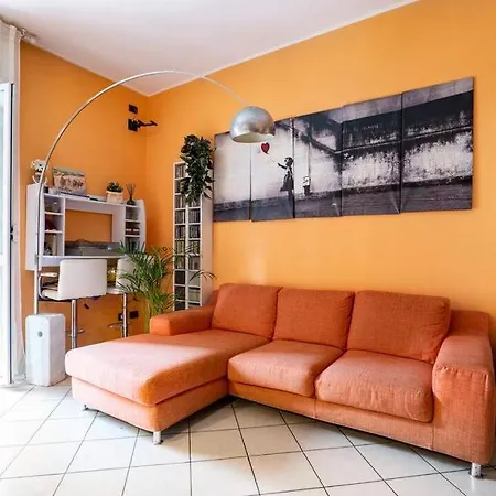Quiet And Comfortable Place Mediolan