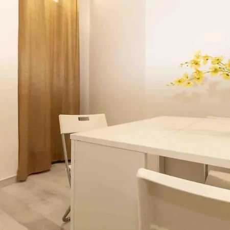 Myhome Besozzo Comfort Apartment Milan