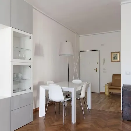 Youhosty - De Cristoforis12 Bis Apartament Mediolan