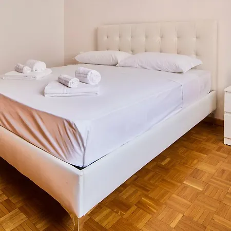 Corvetto Elyon Apartament Mediolan