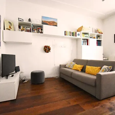 Apartament Corte Del 6 - Cozy Modern Flat *