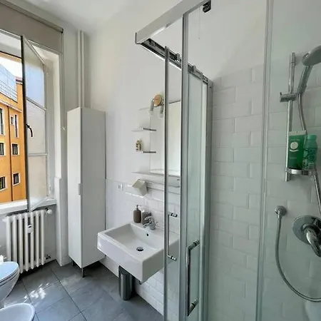 Appartement Lovely Bright Flat In Hearth Of