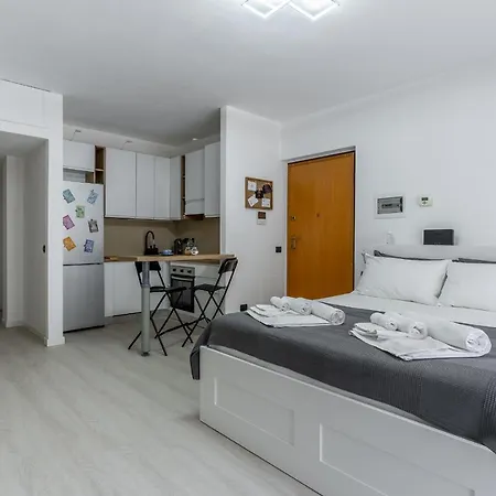 Santa Giulia Apartment Milan