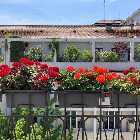 Appartement * Graceful Apartament In Milano/nolo * *