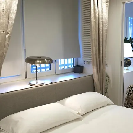 I Host - Val Strona 3 Apartment Mailand