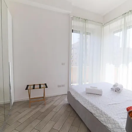 Design - Stazione Centrale, *