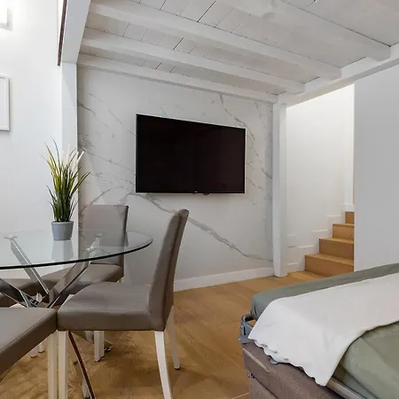 Charming Loft Fashion & Design Tortona District Apartment *