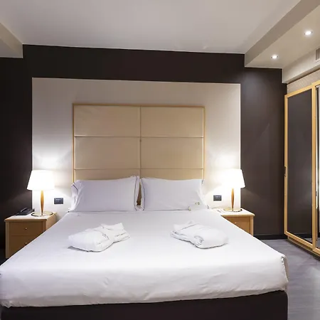 Hotel Life Poliziano, By R Collection 4*