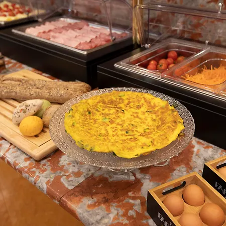 Szálloda Life Poliziano, By R Collection Milánó