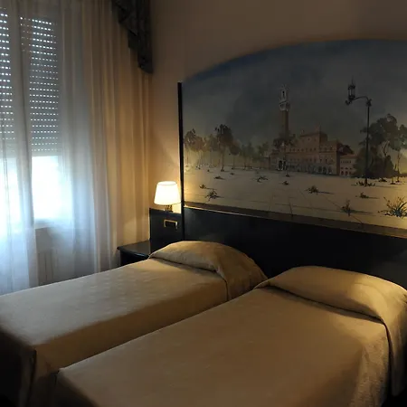 Ih Ambasciatori Hotel 4*