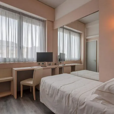 Hotel Ariston 4*