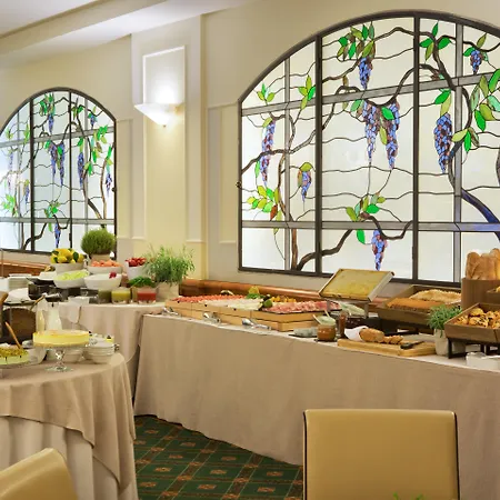 Starhotels Business Palace 4* Милан